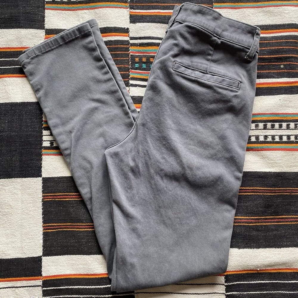 RSQ Grey Chino Pants Slacks. Pockets. Size 28/30. Unisex. Cotton/Spandex.